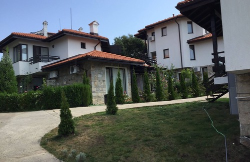 Kosharitsa Apartment | Bay View Villas Apartments: Guest Rated 10/10 Near Sunny Beach