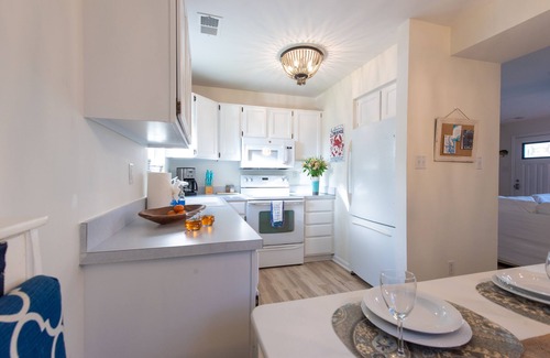 Shady Side House | Experience Bay Views with Kayaks, Bikes & Family Fun!