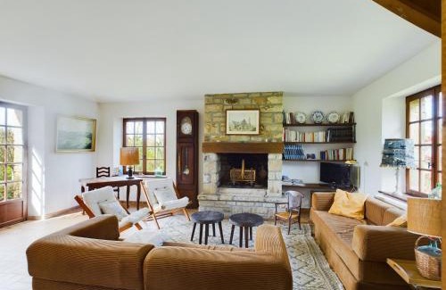 Nevez House | Discover BAYA: Family-Friendly Retreat at Anse de Rospico