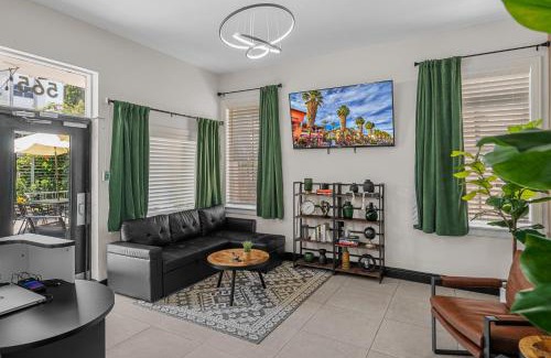 West Avenue Apartment | Family-Friendly Baybreeze Apartments by Lowkl Awaits You