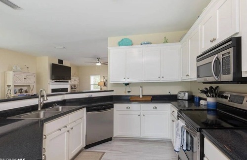 Josephine House | Baydreamer: Ideal Beach House with Amazing Amenities!