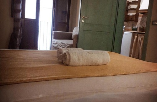 Paceco House | Exceptional Bayekou: Pet and Child Friendly Getaway