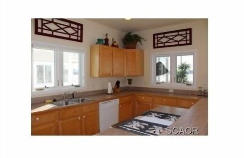 Bethany Beach House | Bayfront Oasis: Ocean Views, Pool & Spa - Guest Rated 10/10