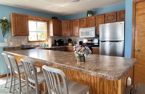 Waretown House | Bay Front Oasis: Breathtaking Views & Family-Friendly Amenities