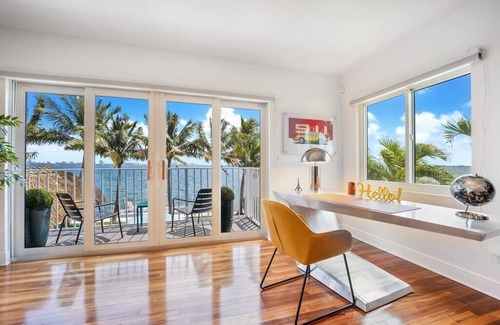 Seybold Villa | Exclusive Bayfront Retreat with Heated Pool & Ocean Views
