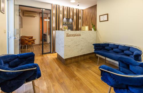 Bakırkoy Hotel | Pet-Friendly BayMari Suites Plus Florya with Ocean Views