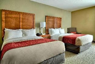 Caddo Valley Hotel | Pet-Friendly Baymont by Wyndham in Caddo Valley Awaits