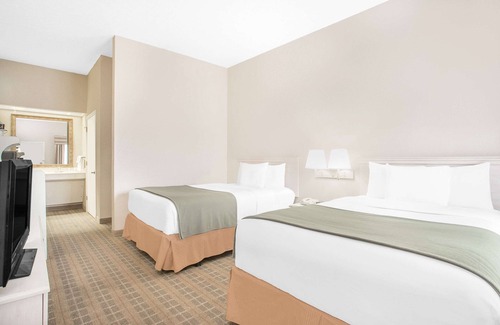 Crestview Hotel | Comfortable Stay at Baymont by Wyndham Crestview