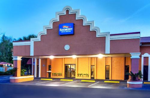 Lake City Hotel | Inviting Stay at Baymont by Wyndham Lake City with Pool