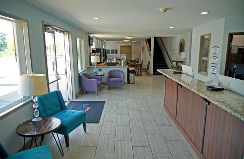 Monte Vista Hotel | Relaxing Getaway at Baymont by Wyndham Monte Vista