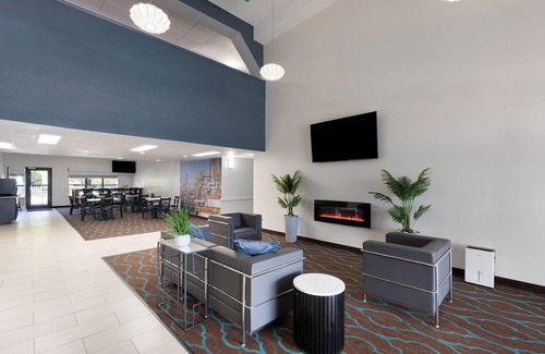 Kreole Hotel | Pet-Friendly Retreat at La Quinta Inn Moss Point