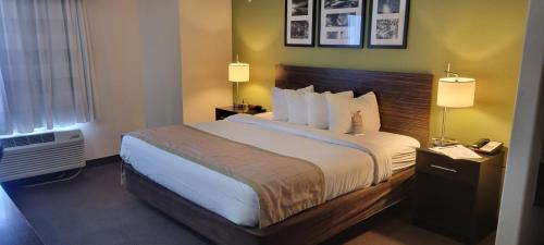 Pueblo Hotel | Comfortable Stay at Baymont by Wyndham Pueblo with Pets Welcome