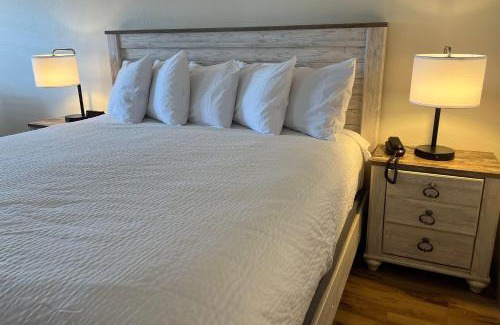Susanville Hotel | Cozy River Inn: Pet-Friendly With Family Amenities