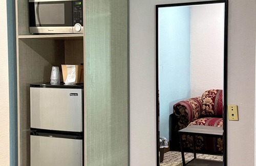 Texas City Hotel | Discover Comfort at Baymont by Wyndham Texas City