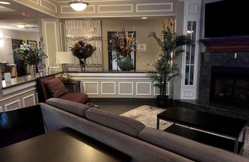 College Station Hotel | Comfortable Stay at Baymont by Wyndham College Station