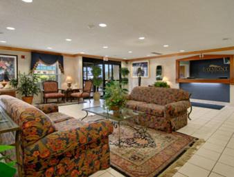 Washington Hotel | Discover Baymont by Wyndham Washington: Pet-Friendly Stay