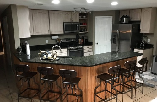Barataria House | Bayou Life Lodging: Top-Rated Ecotourism Near French Quarter