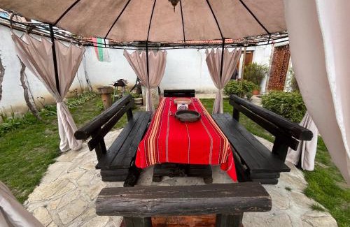 Dobrinishte House | Family-Friendly Bayrakova Guest House with High Ratings
