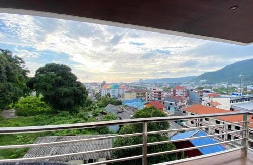 Patong Apartment | Bayshore 2 Bedroom Spacious Seaview Apartment