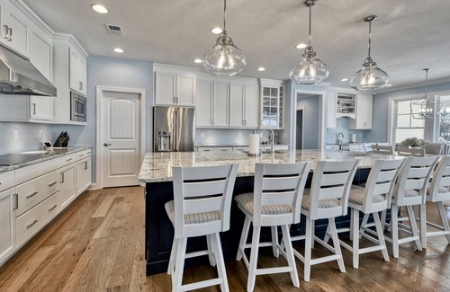 Bayside House | Ideal Bayside Home with Private Pool & Ocean View for 16