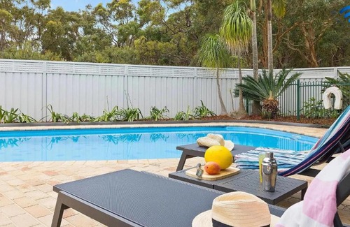 Fingal Bay House | Unforgettable Bayside Escape at Fingal Bay with Ocean Views