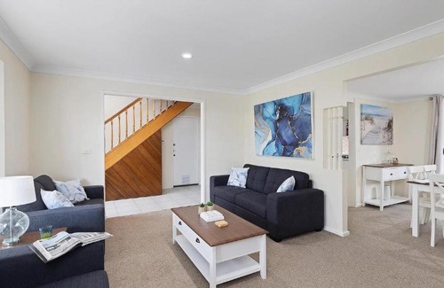 Fingal Bay House | Unforgettable Bayside Escape at Fingal Bay with Ocean Views