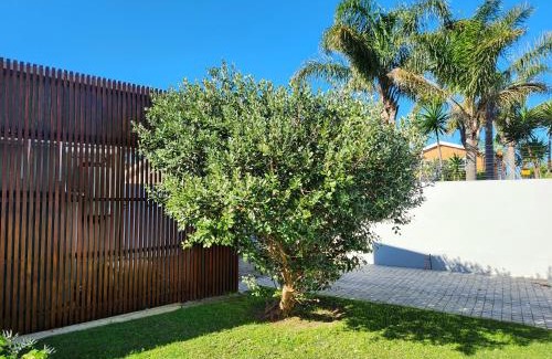 Summerstrand Apartment | Pet-Friendly Bayside Bliss Studio Apartment - Rated 9.5/10