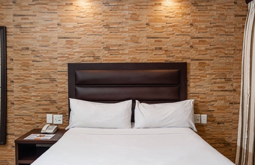South Beach Hotel | Relaxing Bayside Lodge 108: Pool, Spa & Family Amenities