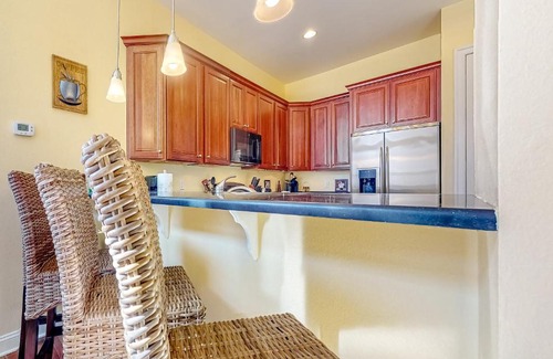 The Commons House | Prime Escape at Bayside Resort with Pool & Hot Tub Amenities