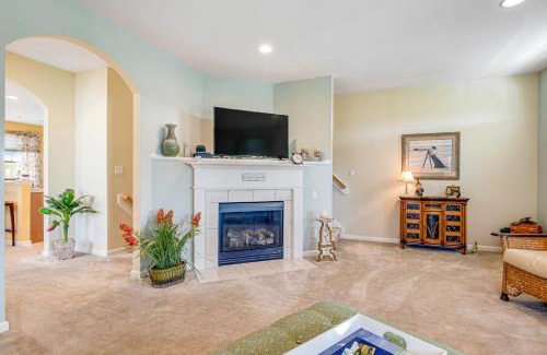 The Commons House | Experience Bayside Resort with Private Pool & Family Fun