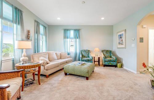 The Commons House | Experience Bayside Resort with Private Pool & Family Fun