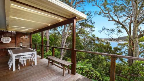 Pretty Beach House | Relax at Bayside Retreat - Pet Friendly with Free Wifi