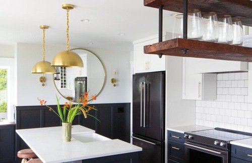 Burley House | Beautiful Bayside Retreat - Ideal for Family Getaways