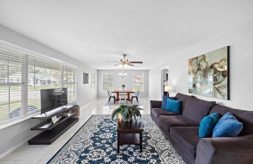 Baytown House | Baytown Home By The Bay: Family-Friendly Fun Awaits