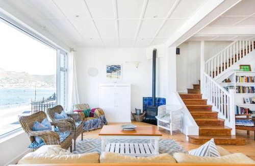 Kalk Bay House | Relax at Baytree Beach House - Family Friendly Getaway