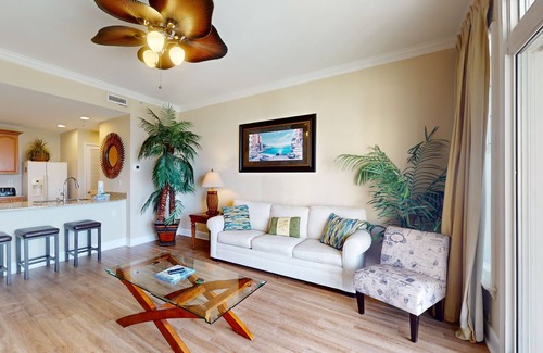 Upper Grand Lagoon Condo | Bayview Condo with Pool, Hot Tub & Private Balcony Escape