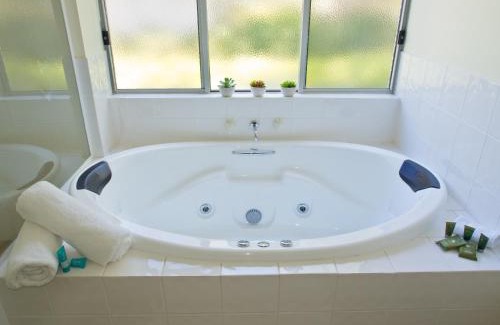 Broadwater Resort | Scenic Bayview Geographe Resort Busselton with Oceanfront Views