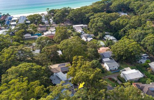 Hyams Beach House | Family-Friendly Bayview on Bayview at Hyams Beach