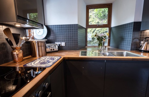 Achachork Apartment | Bayview: Exceptional Stay in Portree with Family Amenities