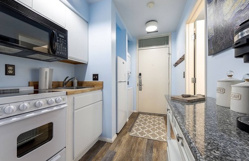 Acme Condo | Serene Lake View Studio Condo at The Shores - Rated 8.8/10