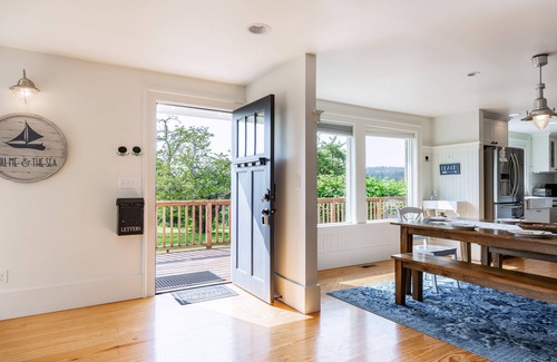 Langley House | Bayview Together Farm by AvantStay | Guest Rated 9.6/10