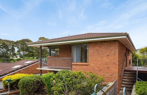Narooma Apartment | Bayview Unit with Inlet Views and Family-Friendly Amenities