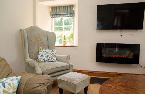 Crymych House | Discover Family-Friendly Stays at Bayvil Nevern Hotel