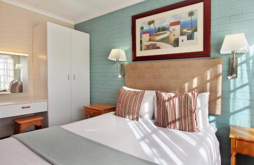 Sedgefield Resort | Discover Baywater Village: Family-Friendly with Pool Access