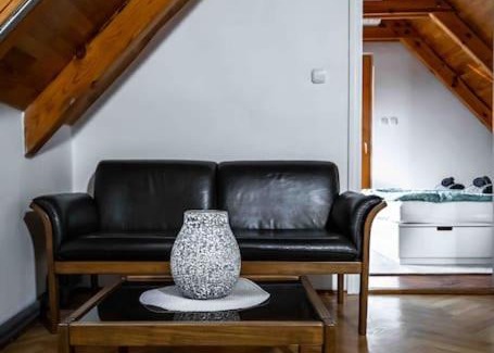 Badacsonytordemic Apartment | Discover Bazaltorgona 37: Pet-Friendly Retreat with Spa
