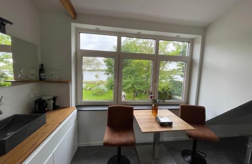 Westkapelle Apartment | Relax at Bazien Luxe: Beachfront Room with Pool & Spa