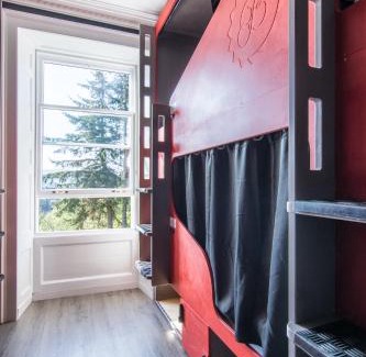 Inverness City Centre Hostel | Experience Comfort at Bazpackers: Rated 9/10 by Guests