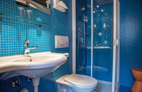 Airolo House | BB Garni Motta: Family-Friendly Stay with Pet Amenities