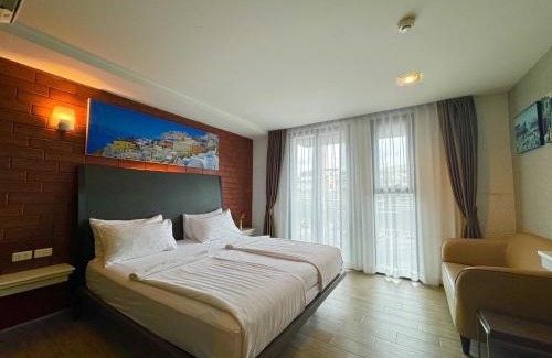 Suan Luang House | Comfortable BBHouse Khlongtan: Family-Friendly Stay