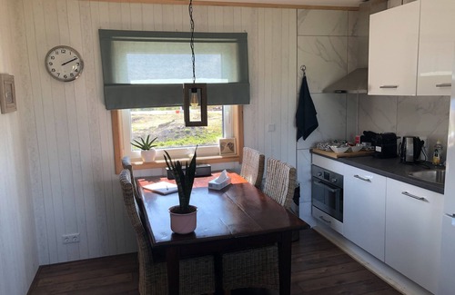 De Woude House | BB Saari (Finnish for island), on the island of De Woude in the Alkmaarder Lake